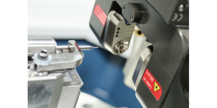 MicroX ULTRA: Industry-First Micro Tool Grinding Using Nanometer Resolution Down to D0.03mm