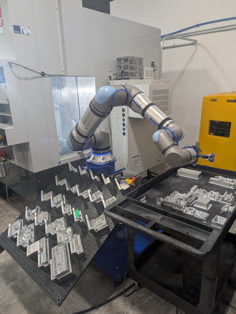 Universal Robots Shows Deep Learning-Based Part Detection for Machine Tending Cobots at IMTS